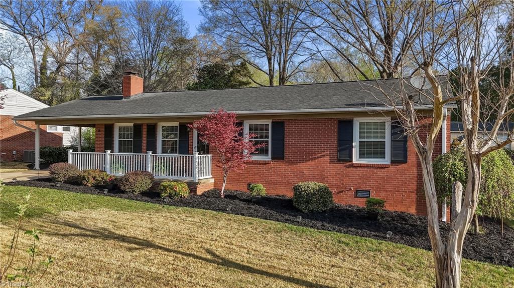 10 Woodhaven Drive
