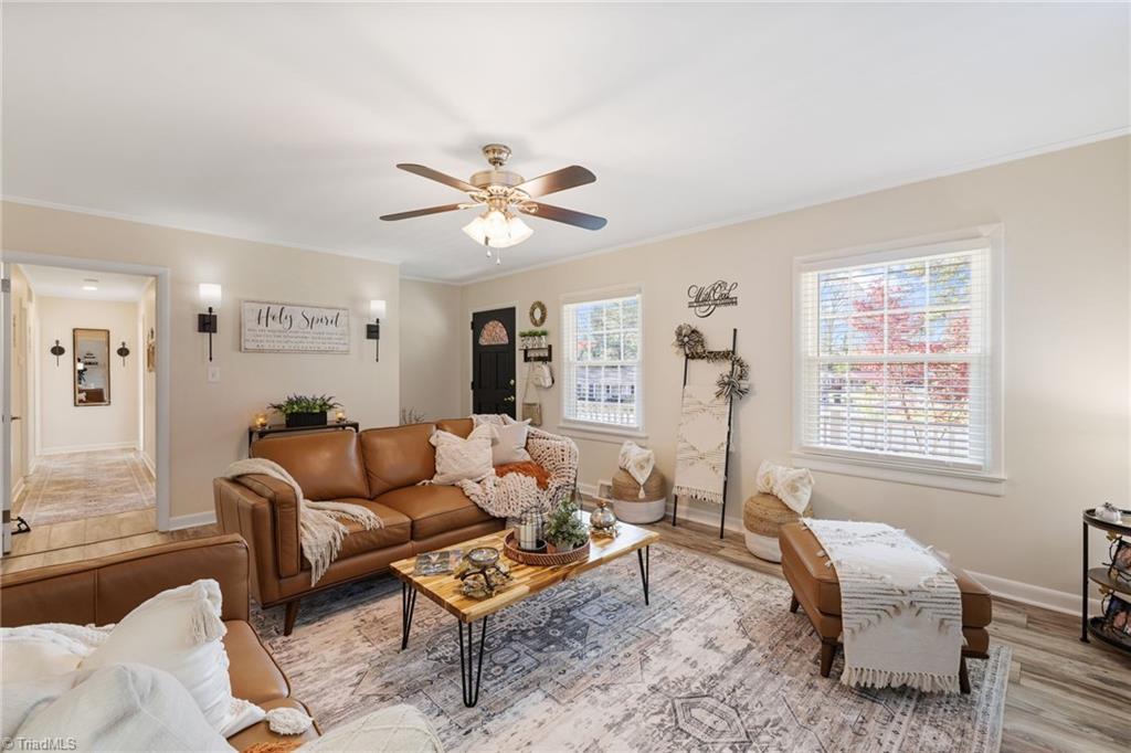 10 Woodhaven Drive