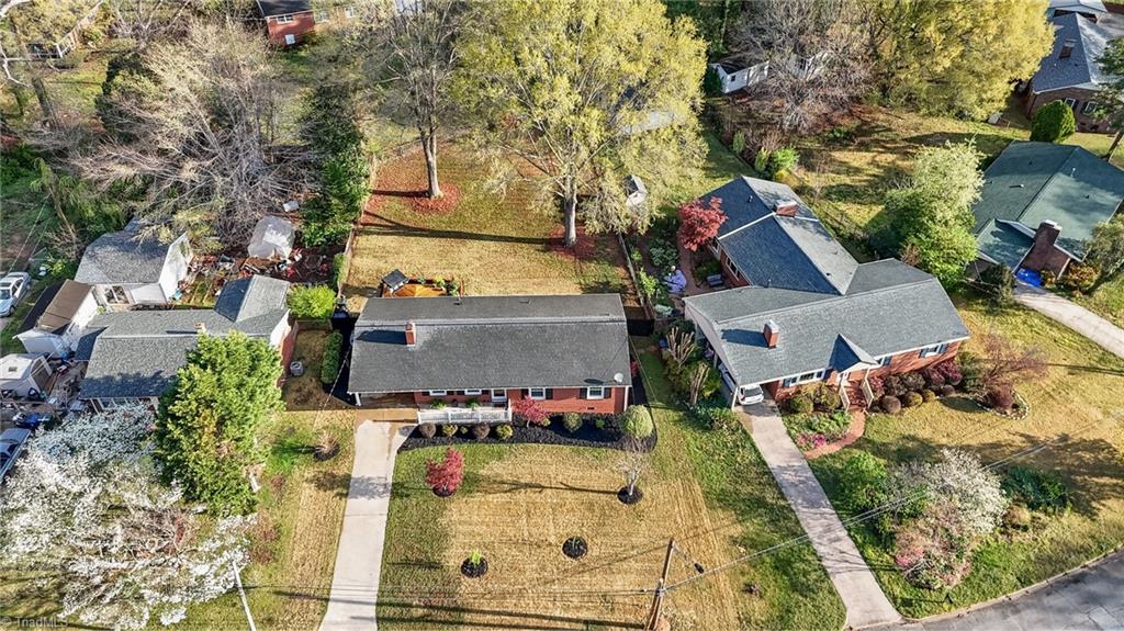 10 Woodhaven Drive