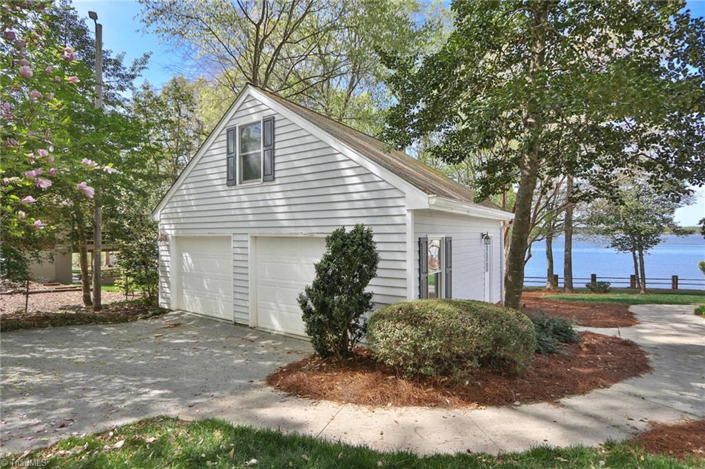 1062 Riverwood Drive