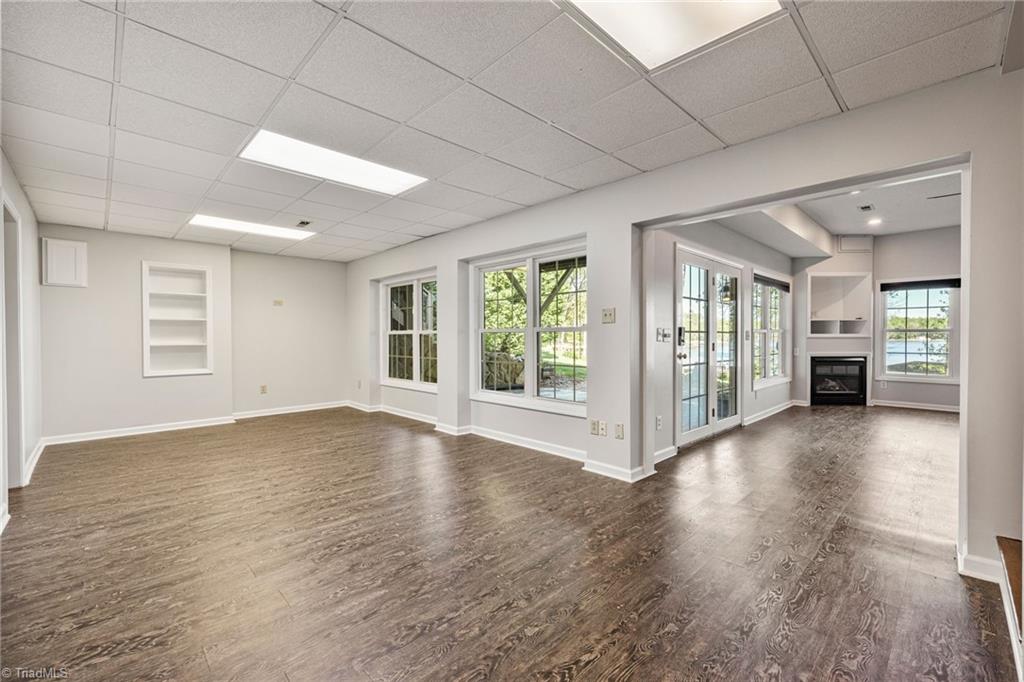 1711 Riverside Drive