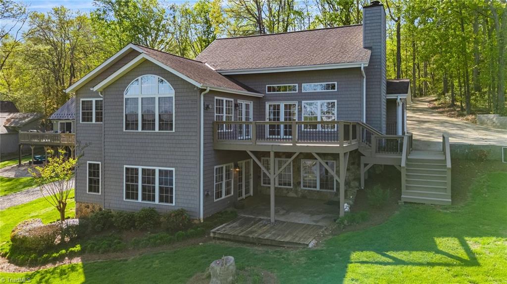 1711 Riverside Drive