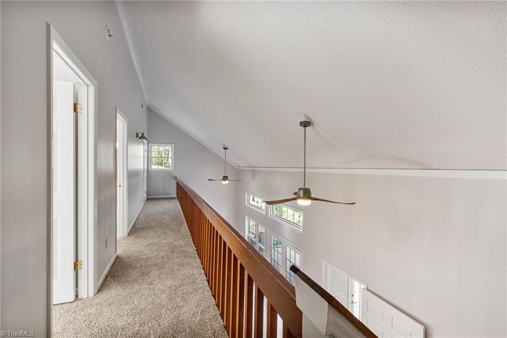 1711 Riverside Drive