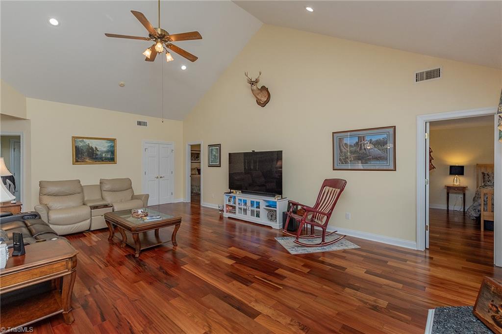 408 Emerald Bay Drive