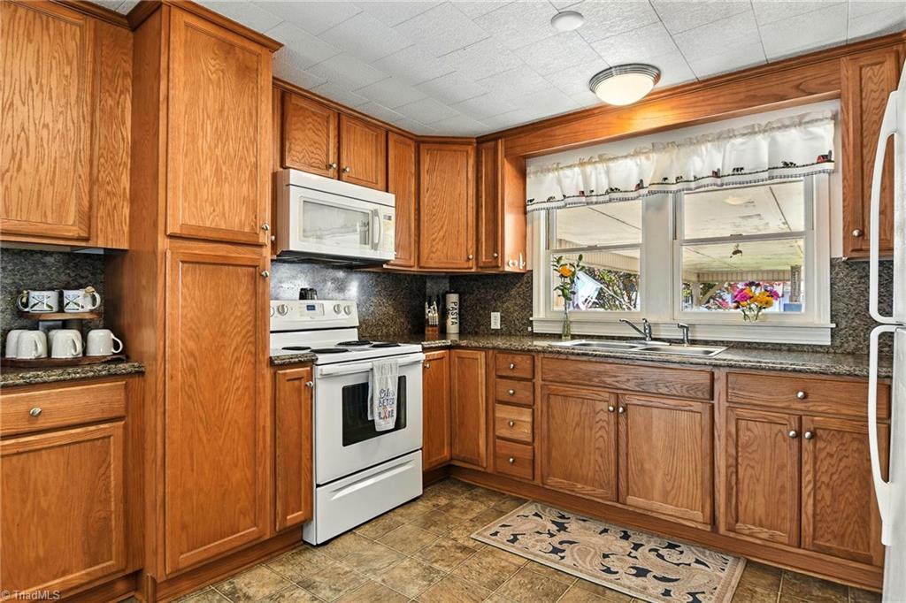 120 Crow Creek Drive