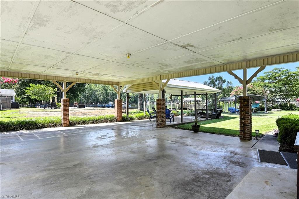120 Crow Creek Drive