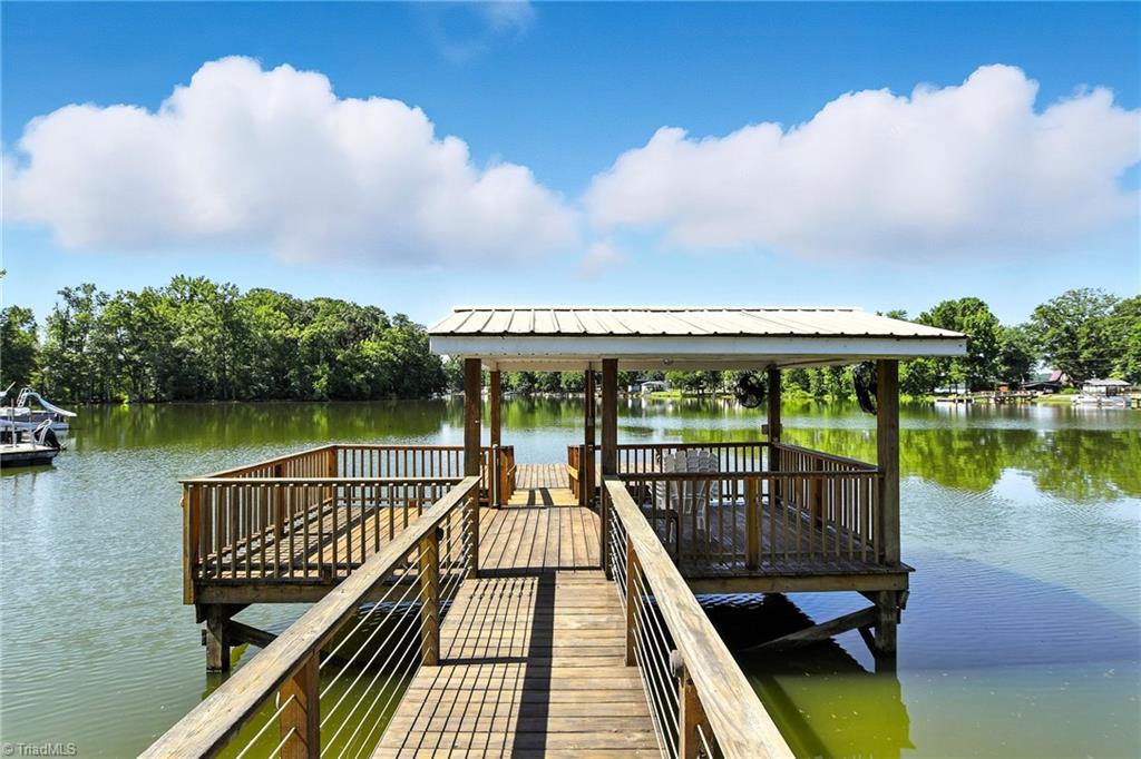 120 Crow Creek Drive