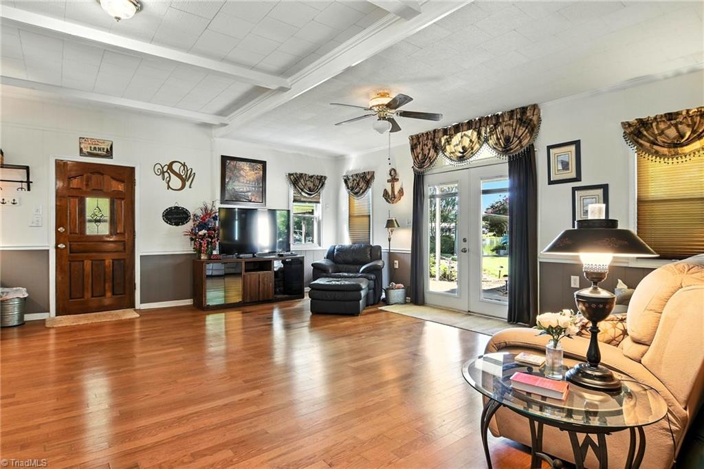 120 Crow Creek Drive
