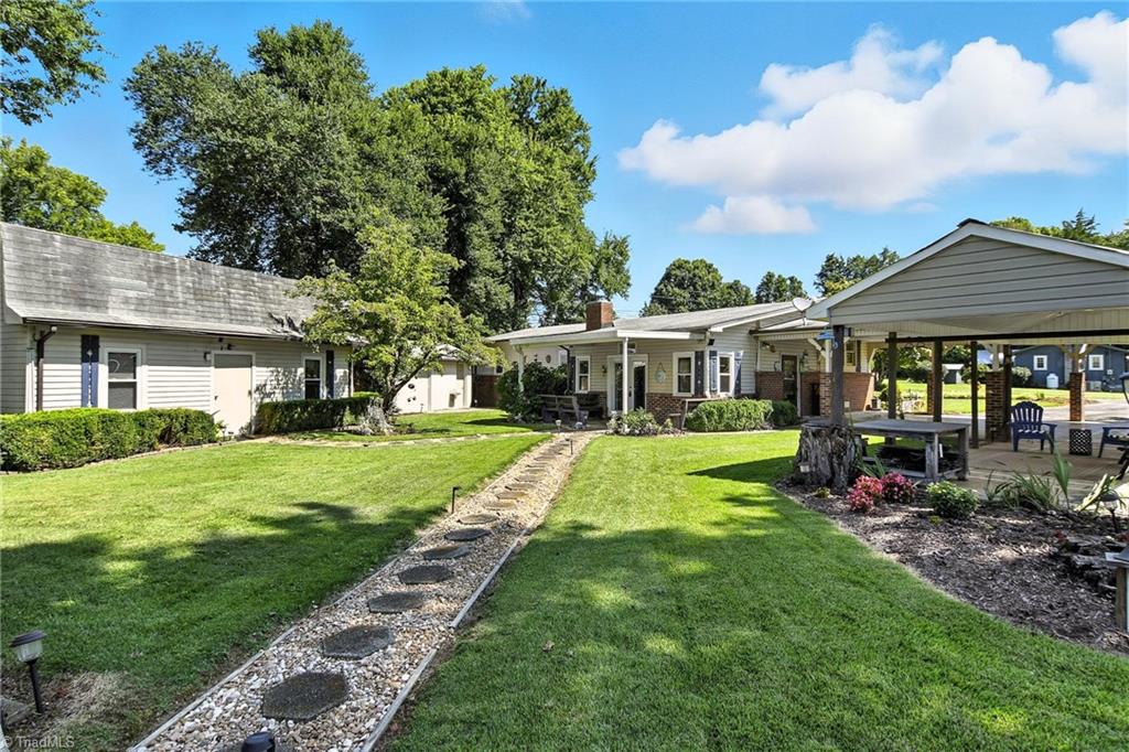 120 Crow Creek Drive