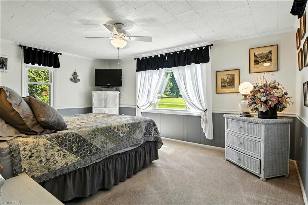 120 Crow Creek Drive
