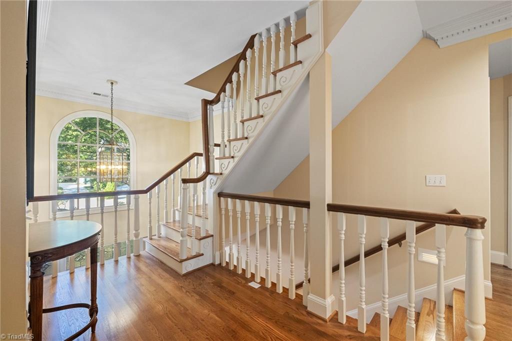 200 Manchester Place