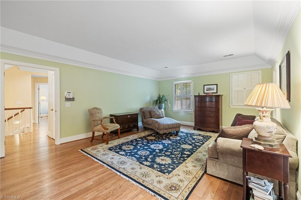 200 Manchester Place
