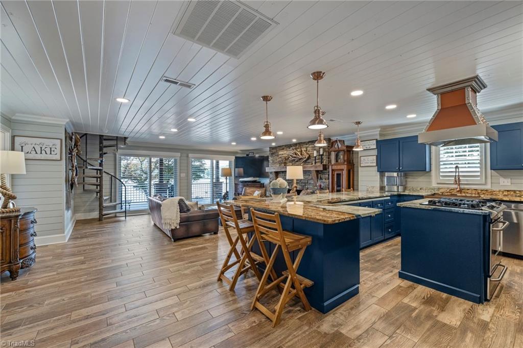 360 Tamarac Shores Drive
