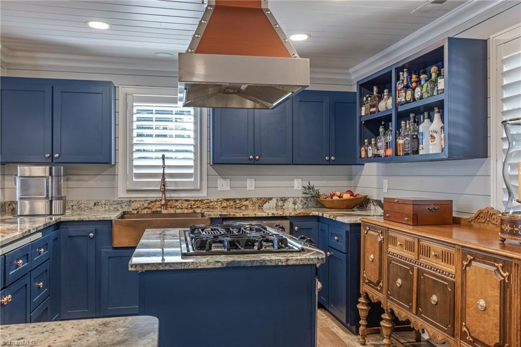 360 Tamarac Shores Drive