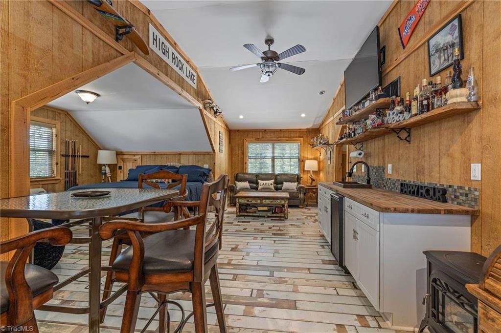 360 Tamarac Shores Drive