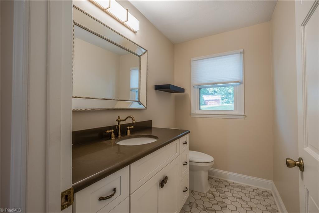 2555 Tobaccoville Road