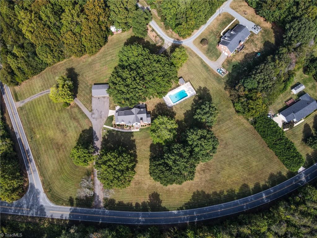 2555 Tobaccoville Road