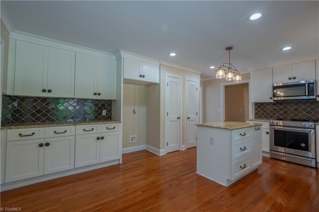 2555 Tobaccoville Road
