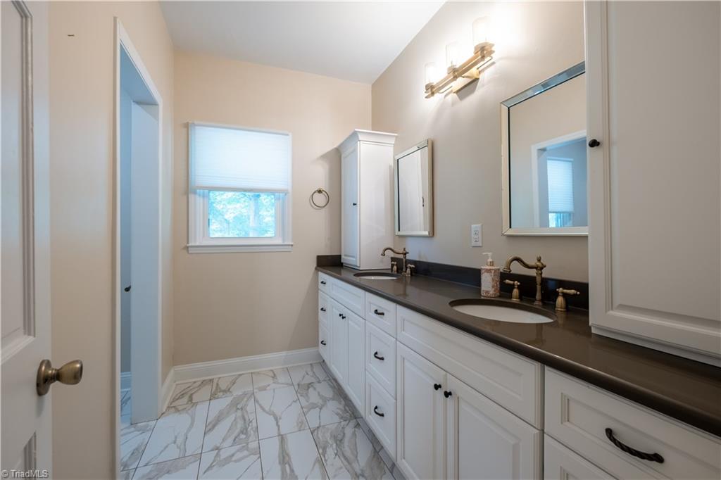 2555 Tobaccoville Road