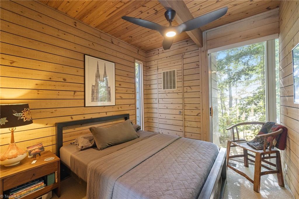 1112 Riverwood Drive