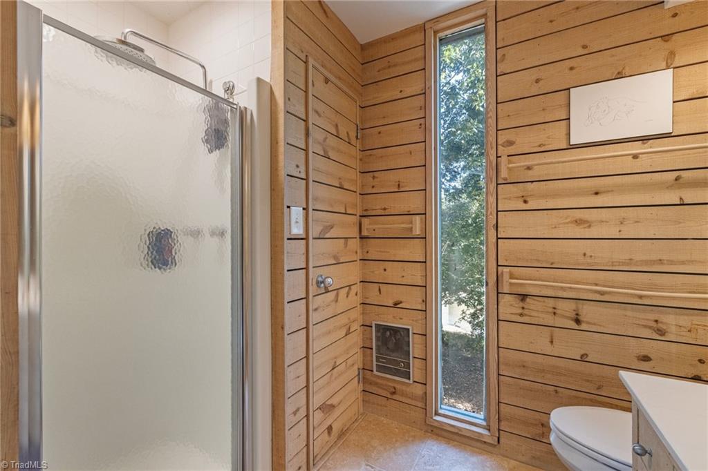 1112 Riverwood Drive