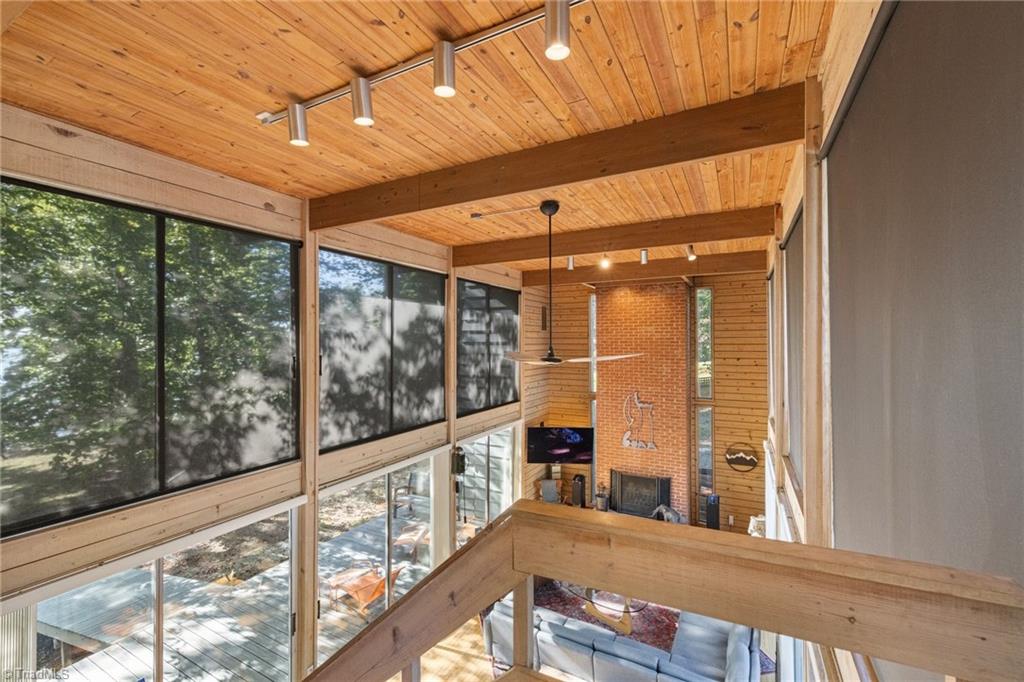 1112 Riverwood Drive