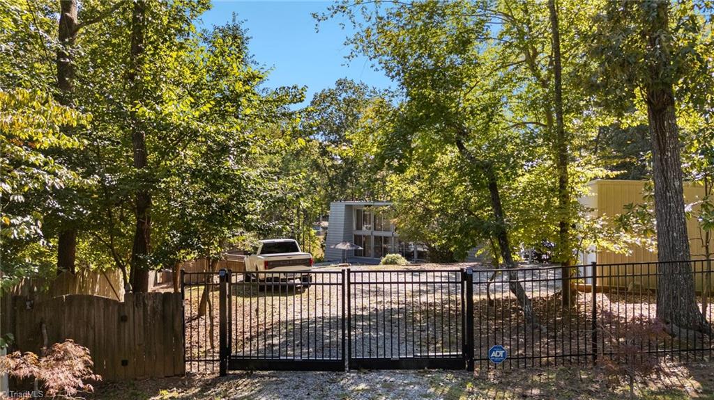 1112 Riverwood Drive