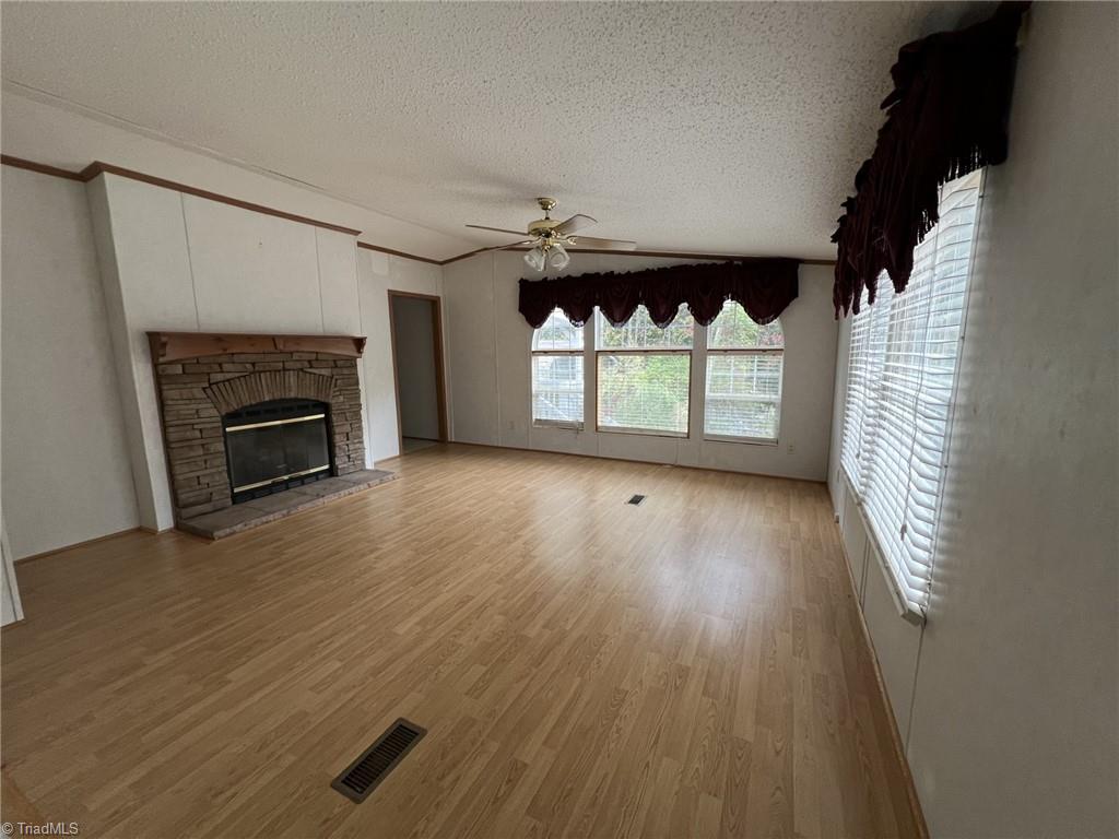 120 Crosscreek Road