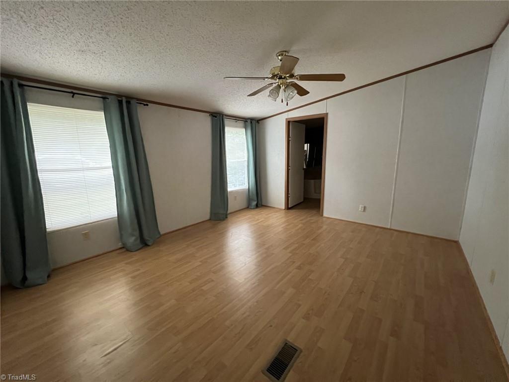 120 Crosscreek Road