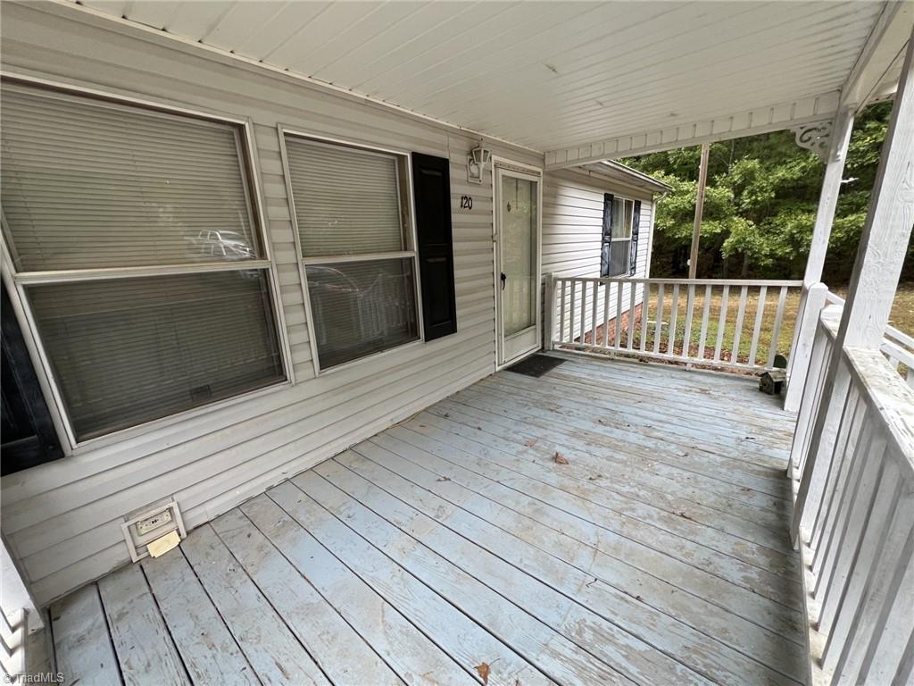 120 Crosscreek Road