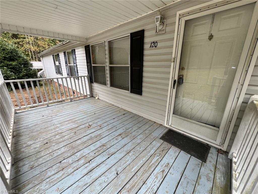 120 Crosscreek Road