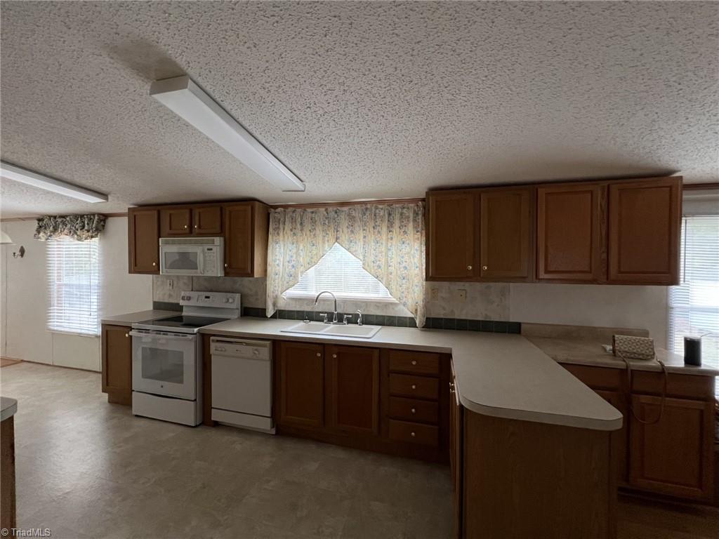 120 Crosscreek Road