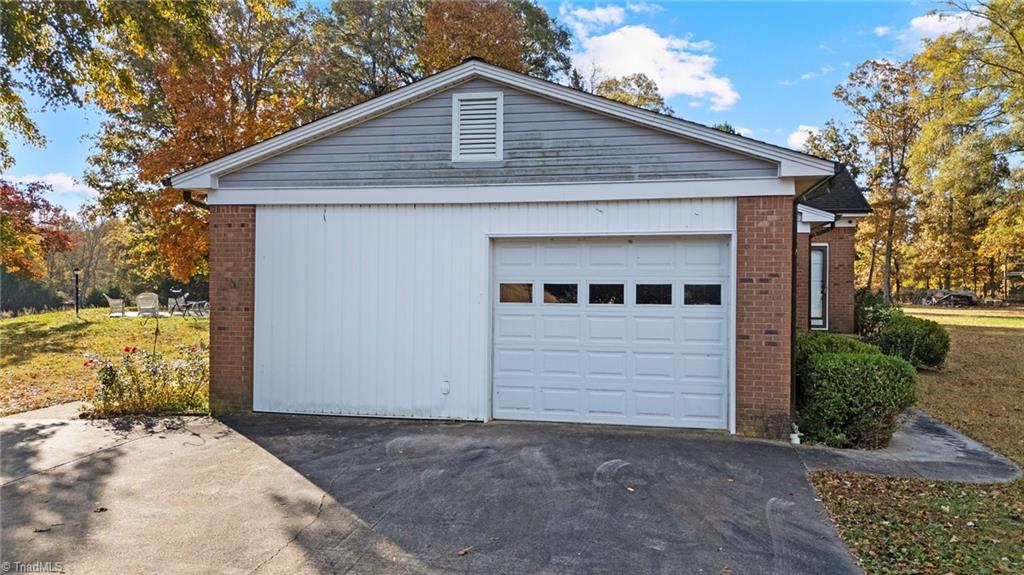 1723 Shiptontown Road