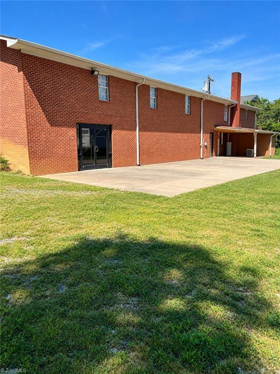 12394 Highway 150, Winston-Salem