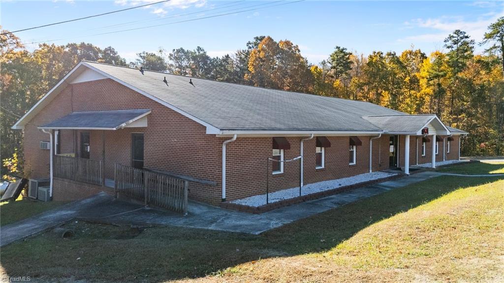 12394 Highway 150, Winston-Salem
