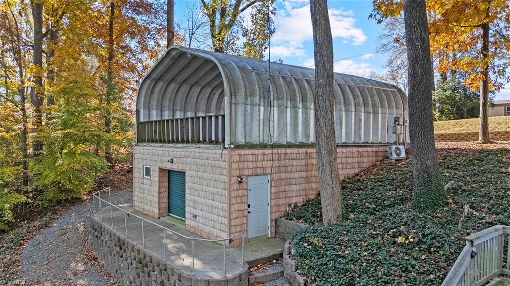 579 Riverview Drive