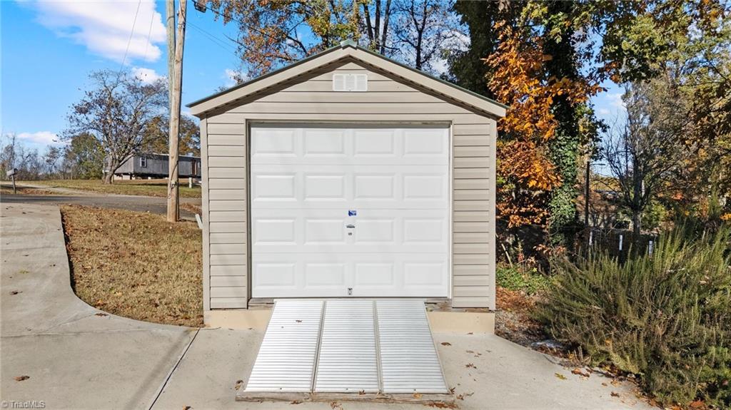 579 Riverview Drive