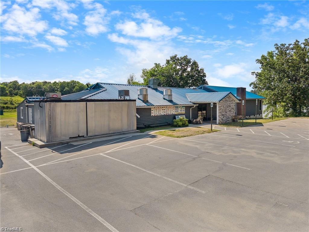 257 Boat Club Lane