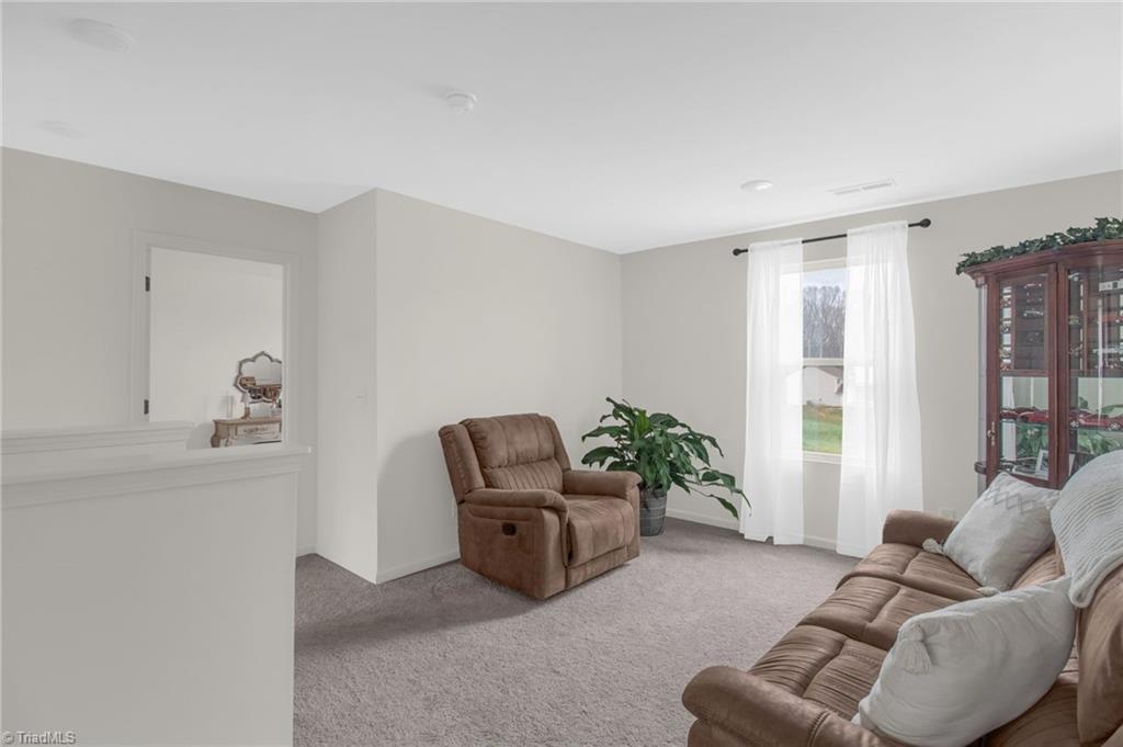 143 Hunt Road