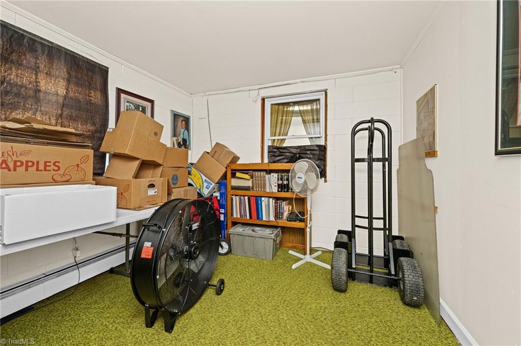 5307 Peters Creek Parkway, Winston-Salem