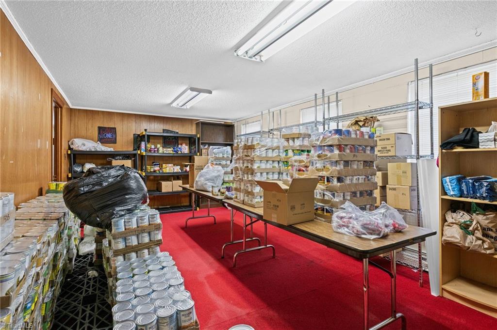 5307 Peters Creek Parkway, Winston-Salem