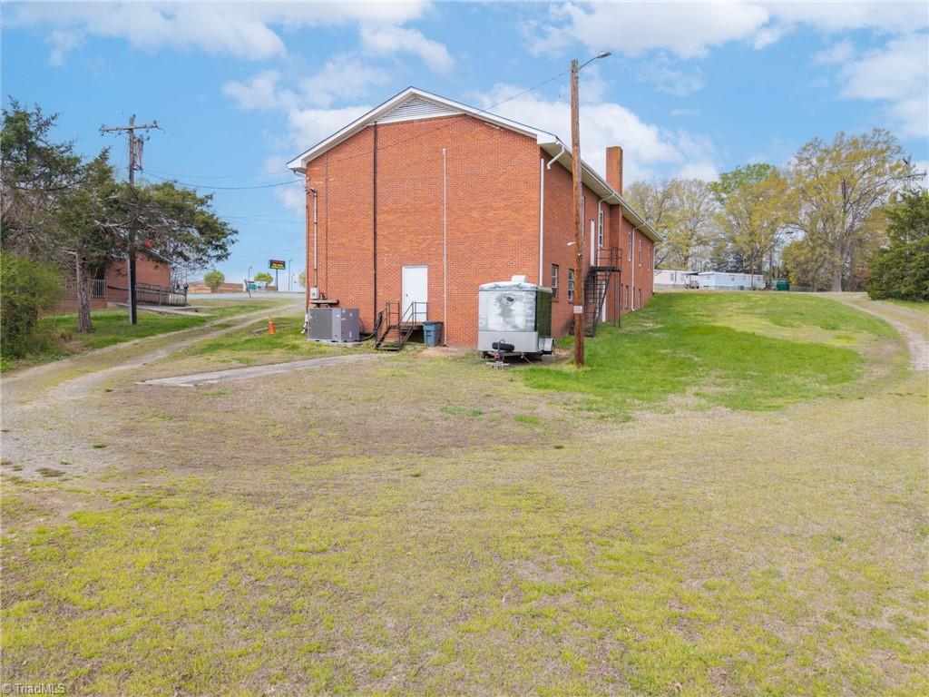 5307 Peters Creek Parkway, Winston-Salem