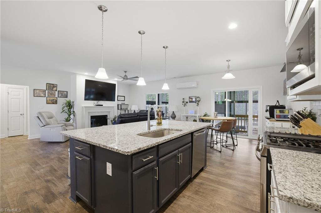 314 Potters Landing