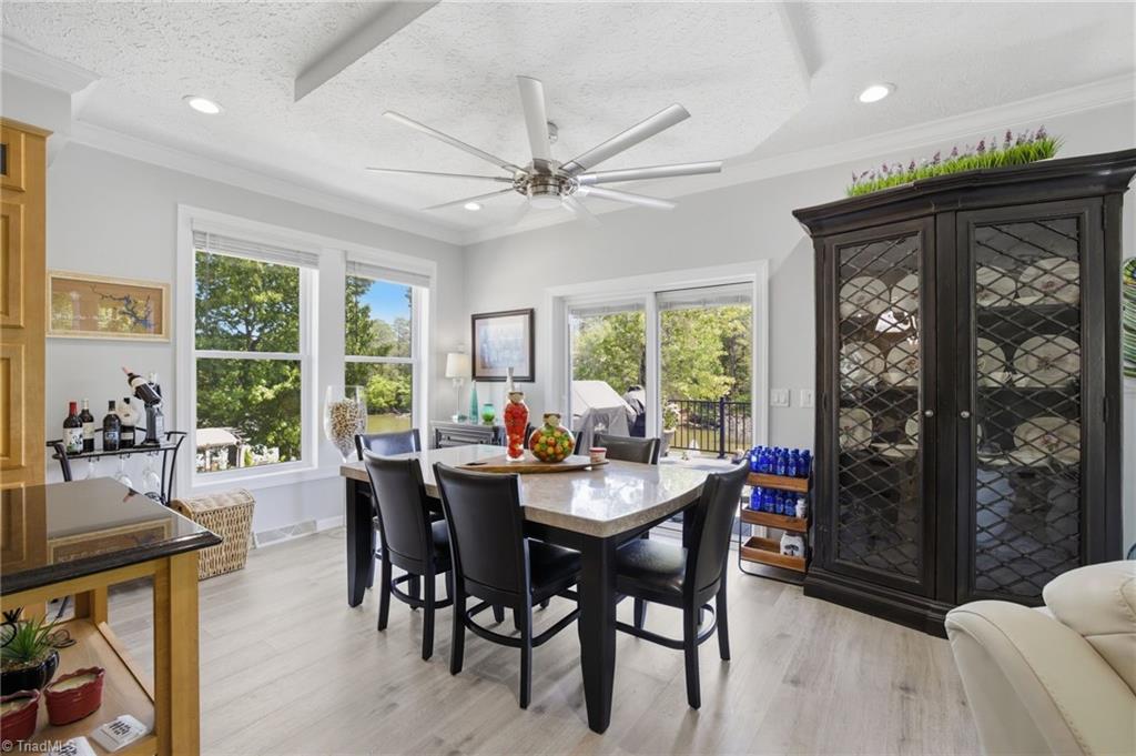 819 Hickory Point Drive