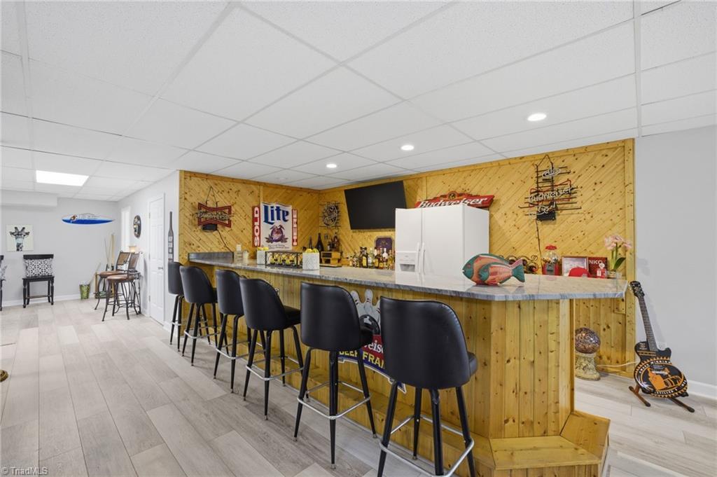 819 Hickory Point Drive