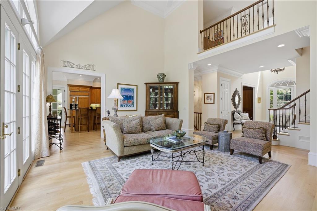 191 Porters Glen