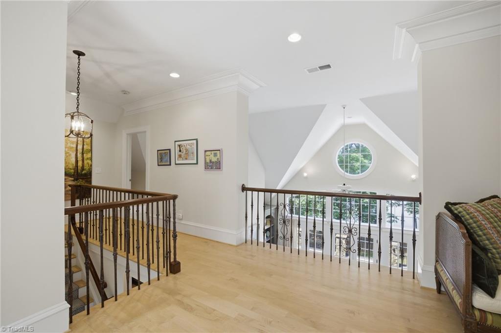 191 Porters Glen
