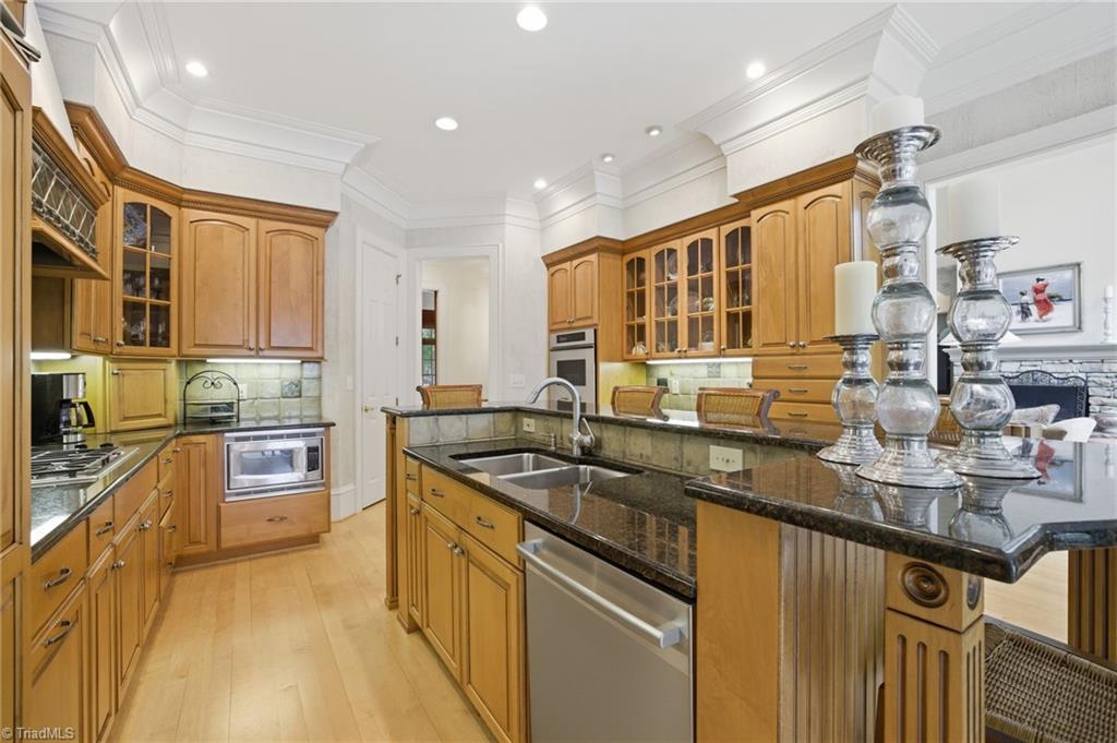 191 Porters Glen