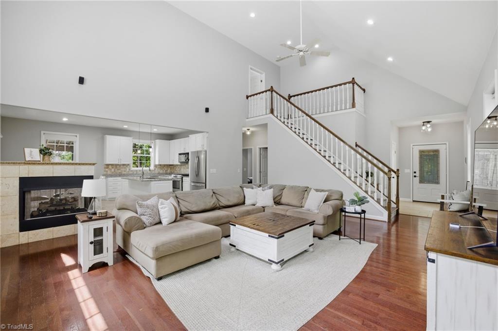 424 Mountain Harbor Drive