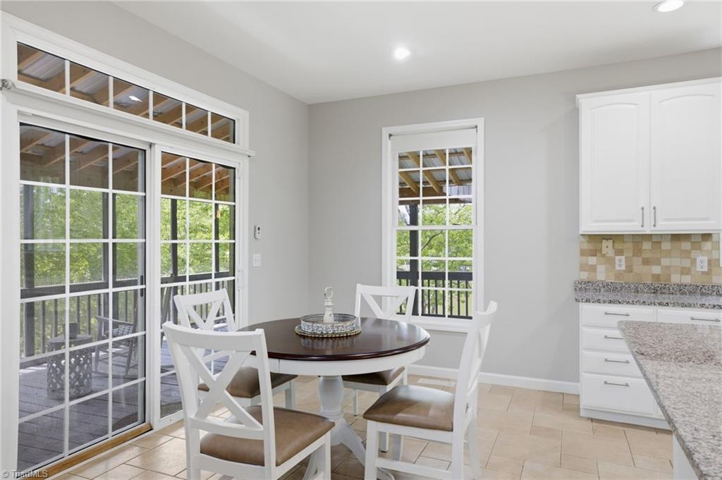 424 Mountain Harbor Drive